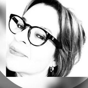 Meet your Posher, Yolanda